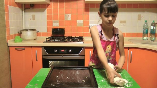 Штрудель с вишней ★ видео рецепт смотреть онлайн