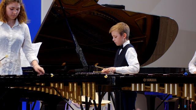 Ансамбль ударных инструментов ДМШ им А Н Скрябина в рамках Junior Music Tour (сезон 2018-2019) смотреть онлайн