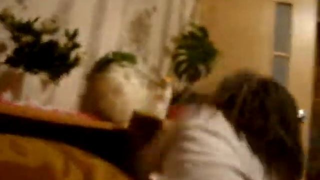 Стеша Мартьянова рассказывает сказку Волк и семеро козлят в 2,8 г смотреть онлайн