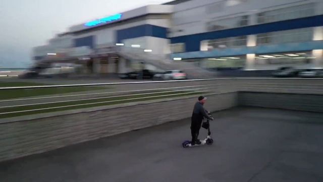 Хабаровск. Прогулка на самокате. смотреть онлайн