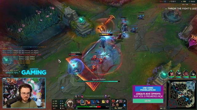 Ca tourne mal, je joue Aatrox MID смотреть онлайн