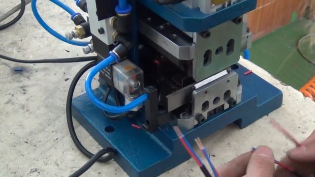 HC-3F+T Vertical type wire stipping twisting machine (semi-automatic) смотреть онлайн