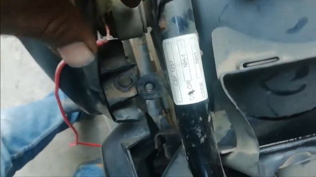 Honda Shine Currant Problem solve kise kare.Honda shine CDi Kise Check Kare. смотреть онлайн