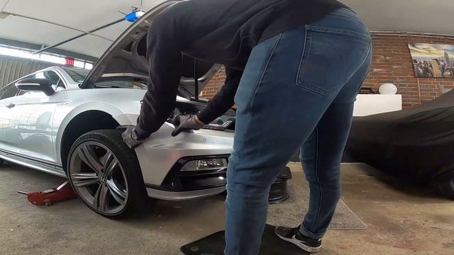 #22 Stoßstange vorne ausbauen / abbauen | remove front bumper VW Passat B8 3G Golf Arteon Polo смотреть онлайн