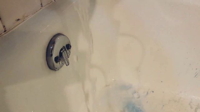 How to Deep Clean Your Tub or Shower смотреть онлайн
