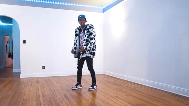 How to Griddy Dance in 2022 | Dance Tutorial смотреть онлайн