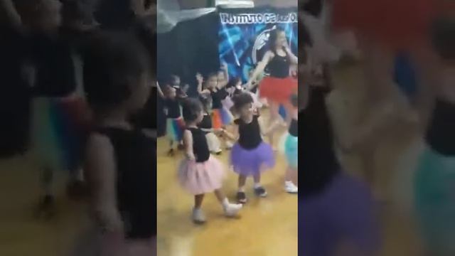 BERENICE 3 AÑOS смотреть онлайн