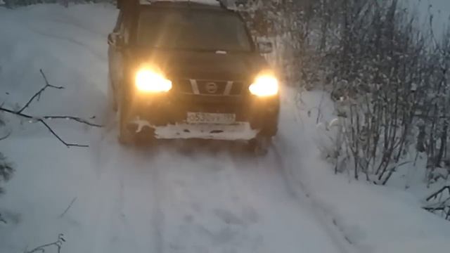 X-Trail dci Winter offroad смотреть онлайн
