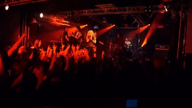 Doro - Breaking The Law. Saint-Petersburg 21.04.2013. смотреть онлайн