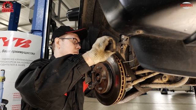 Замена передних амортизаторов KYB