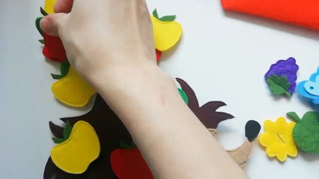 Развивающий ежик из фетра. Developing hedgehog from felt. Developmental benefits from felt смотреть онлайн