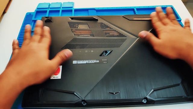 MSI Thin GF63 12V Gaming Laptop Upgrade To 8GB Memory To 32GB Memory And 1TB SSD #gaminglaptop