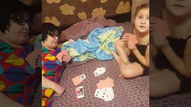 Чем занимаются дети, когда родителей нет дома??? смотреть онлайн