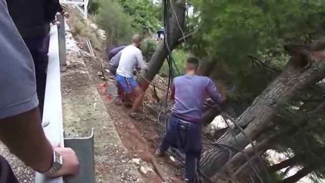 Përmbytjet në Vlorë e Fier, Panariti: Shkak, mungesa e energjisë në hidrovore смотреть онлайн
