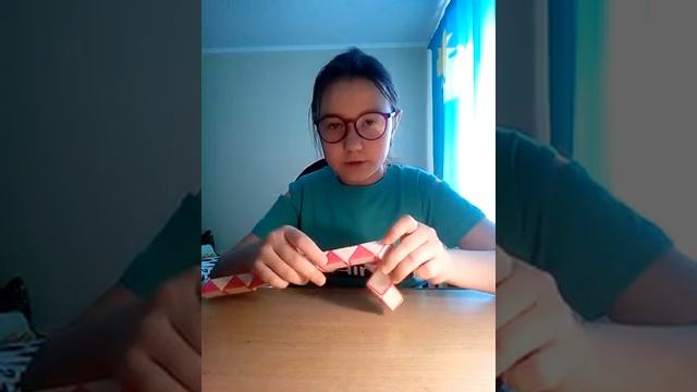 Как сделать из змейки рубика подставку для телефона!!!!📱📱📱 смотреть онлайн