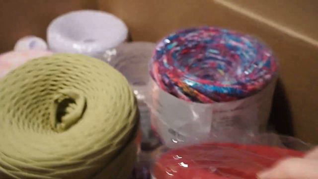Моя покупка трикотажной пряжи. Видео обзор. смотреть онлайн