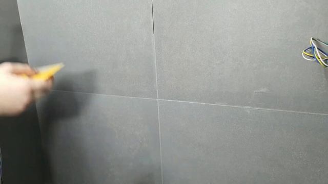 Ремонт в Ванной. Часть 13. Работа с эпоксидной затиркой. Как сделать наружные углы из эпоксидки. смотреть онлайн