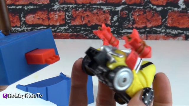 Anry Birds Go Jenga Tetris Trophy Cup Game! HobbyKidsTV смотреть онлайн