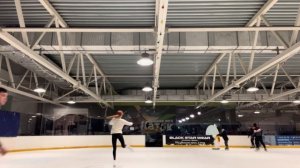 *vlog*тренировка на льду??|сравнение EDEA CONCERTO и EDEA OVERTURE|любительское фигурное катание