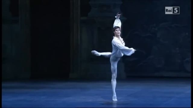 ROBERTO BOLLE ~ Sleeping Beauty Act 11 Solo, La Scala смотреть онлайн