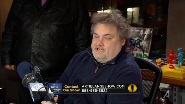 Artie Lange Show Rock 'Em Sock 'Em Cold Open смотреть онлайн