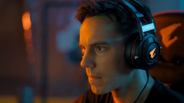 GIGABYTE M32UC - World's First 4K Curved SuperSpeed VA Gaming Monitor | Official Trailer смотреть онлайн