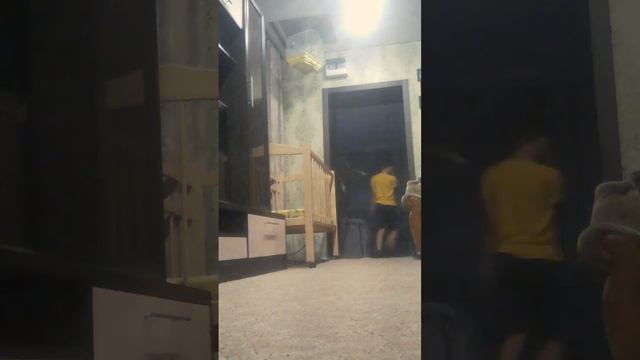 всем прувэт и это-тот видос про кувырки 1-ая часть?????????????????????????????????????????????????