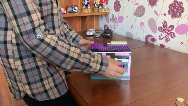 Автомат для продажи из Лего смотреть онлайн