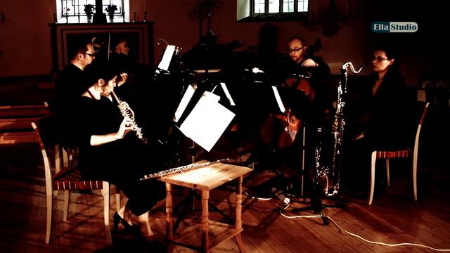 PIERROT LUNAIRE ENSEMBLE WIEN plays Alexander Radvilovich - Pierrot's Dreams смотреть онлайн