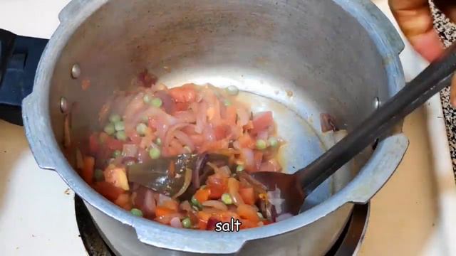 ರುಚಿಯಾದ ಟೊಮ್ಯಾಟೋ ರೈಸ್ ಬಾತ್ / quick and easy/ Tomato rice bath recipe смотреть онлайн