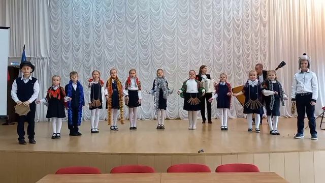 Детский фольклорный ансамбль "Акулинка" 2 группа - "Коляда", "Как у бабушки козёл" смотреть онлайн