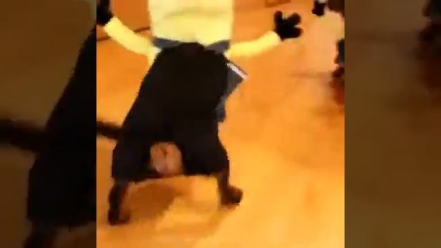 Как развлечься с таксой подруги смотреть онлайн