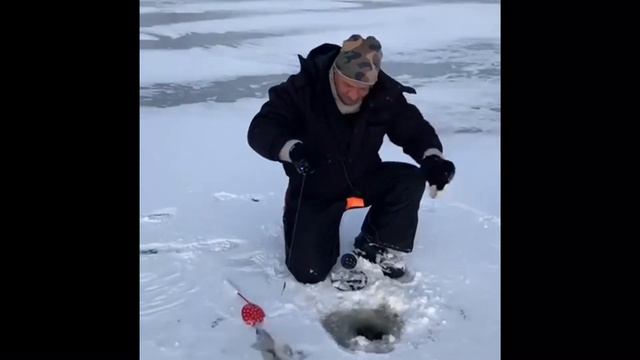 29.01.23 рыбалка на р.Вуокса. Налим,щука. смотреть онлайн