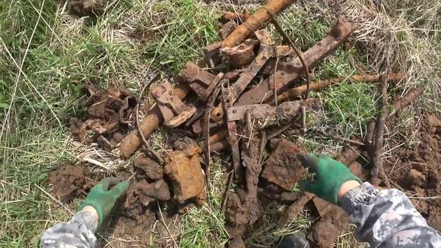 ВСЕ КОПАЮТ ТУТ МЕТАЛЛ А ОН НЕ ЗАКАНЧИВАЕТСЯ!!! КОП МЕТАЛЛА 2021 смотреть онлайн