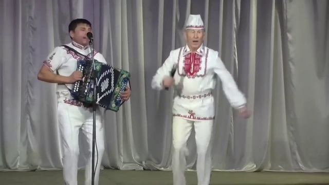 Весёлый дедушка