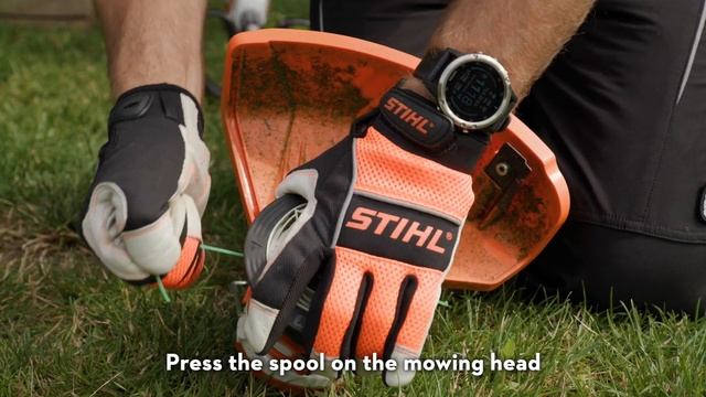 How to Extend The Line on A STIHL AutoCut Mowing Head | STIHL How-to | STIHL GB смотреть онлайн