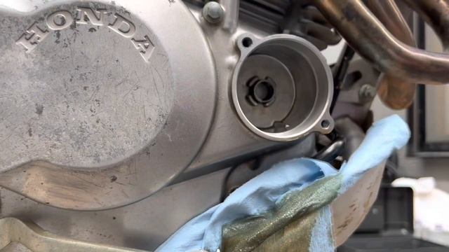 ドライサンプ方式のオイル交換　XR250 MD30 オイル、フィルター交換　ドライサンプ方式だから面倒　HONDA смотреть онлайн