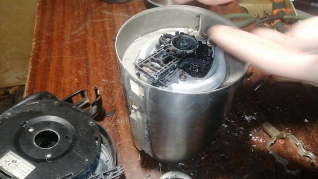 Что ценного есть в электрочайниках. смотреть онлайн