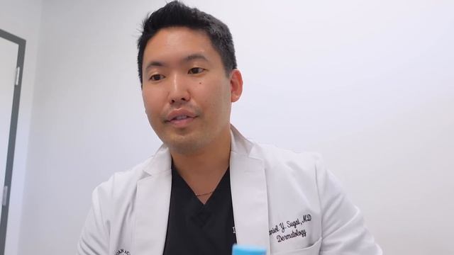 Dermatologist Explains: How to Mix Skincare Ingredients смотреть онлайн