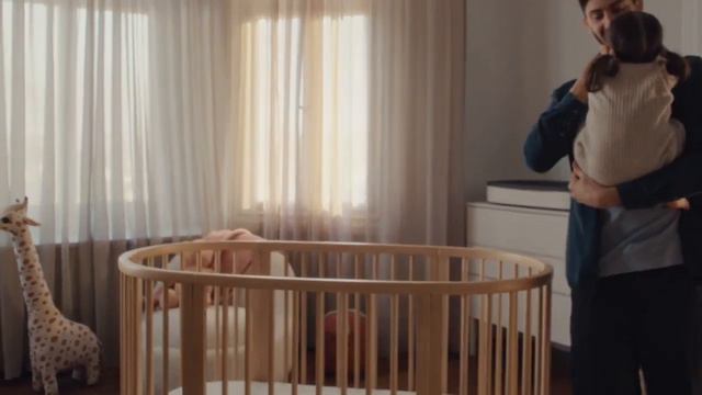 Berço Stokke® Sleepi™ - a cama que evolui à medida que o seu filho cresce 🥰 смотреть онлайн