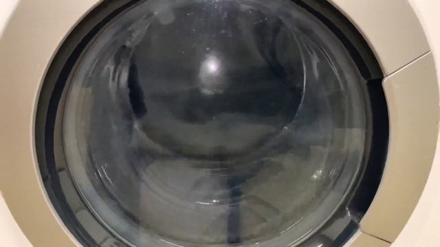 AEG L98699FL - Quiet Final Spin 1600rpm + Finish смотреть онлайн