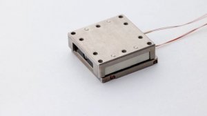 Низкотемпературные пьезопозиционеры до 30 мК от MultiFields Technologies