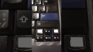 ThinkPad T420. Ремонт кнопки Shift на клавиатуре. Как снять и установить кнопку.