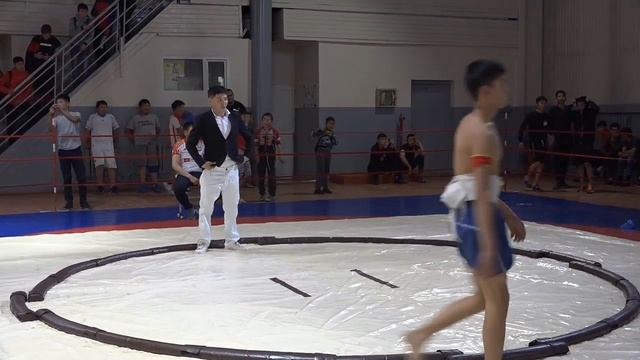 Спорт. Сумо. Чемпионат Бишкека 12.05.19 смотреть онлайн
