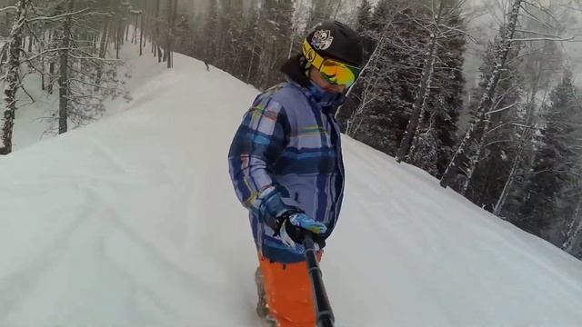 Snowboarding in Kazakhstan. Ak-Bulak Ski Resort. January 2017. Ак-Булак, спуск, новый бугель. смотреть онлайн