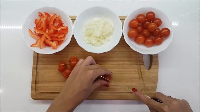 ЛАПША WOK С КУРИЦЕЙ И ОВОЩАМИ смотреть онлайн