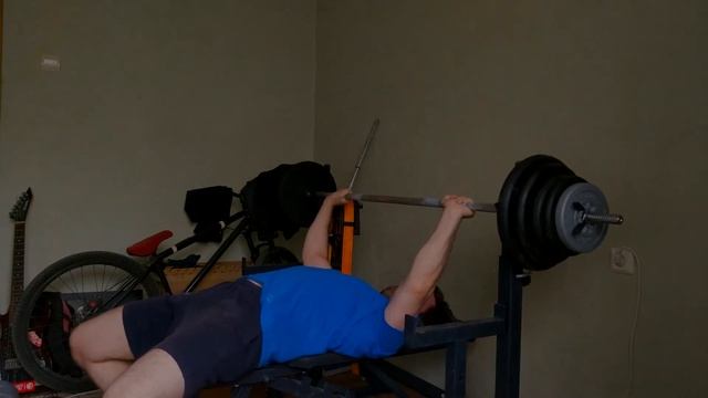 №5 Цель Жим Лежа 100кг- Жим 80кг 4 по 6 и немного бицепса смотреть онлайн