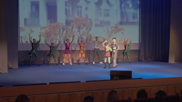 Шоу-выступление на педагогическом совете школы 2087 смотреть онлайн