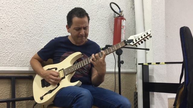 Ibanez Paul Gilbert 🕺🏻 смотреть онлайн