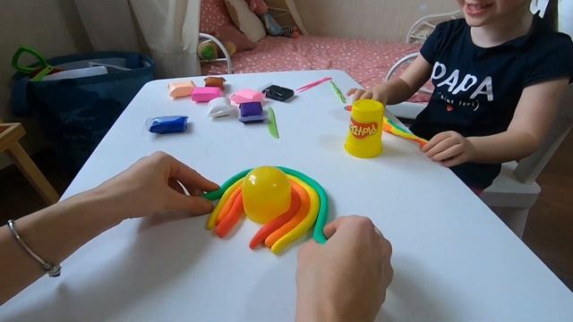 ЛЕПИМ ИЗ ВОЗДУШНОГО ПЛАСТИЛИНА РАДУГУ смотреть онлайн